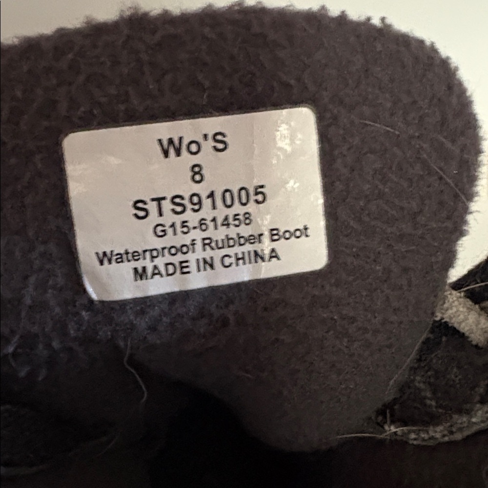 Super cute Sperry Women's Saltwater Plaid Wool Duck Boot - Size 8 - STS91005 - Picture 7 of 8